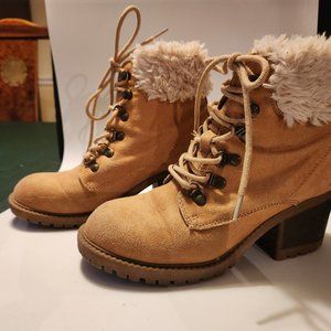 White Mountain Cliff Boots